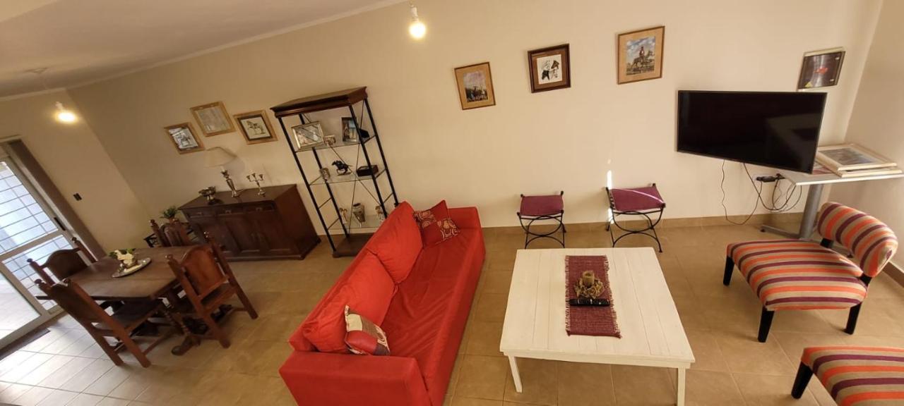 Duplex Amplio Y Luminoso Apartment San Fernando del Valle de Catamarca